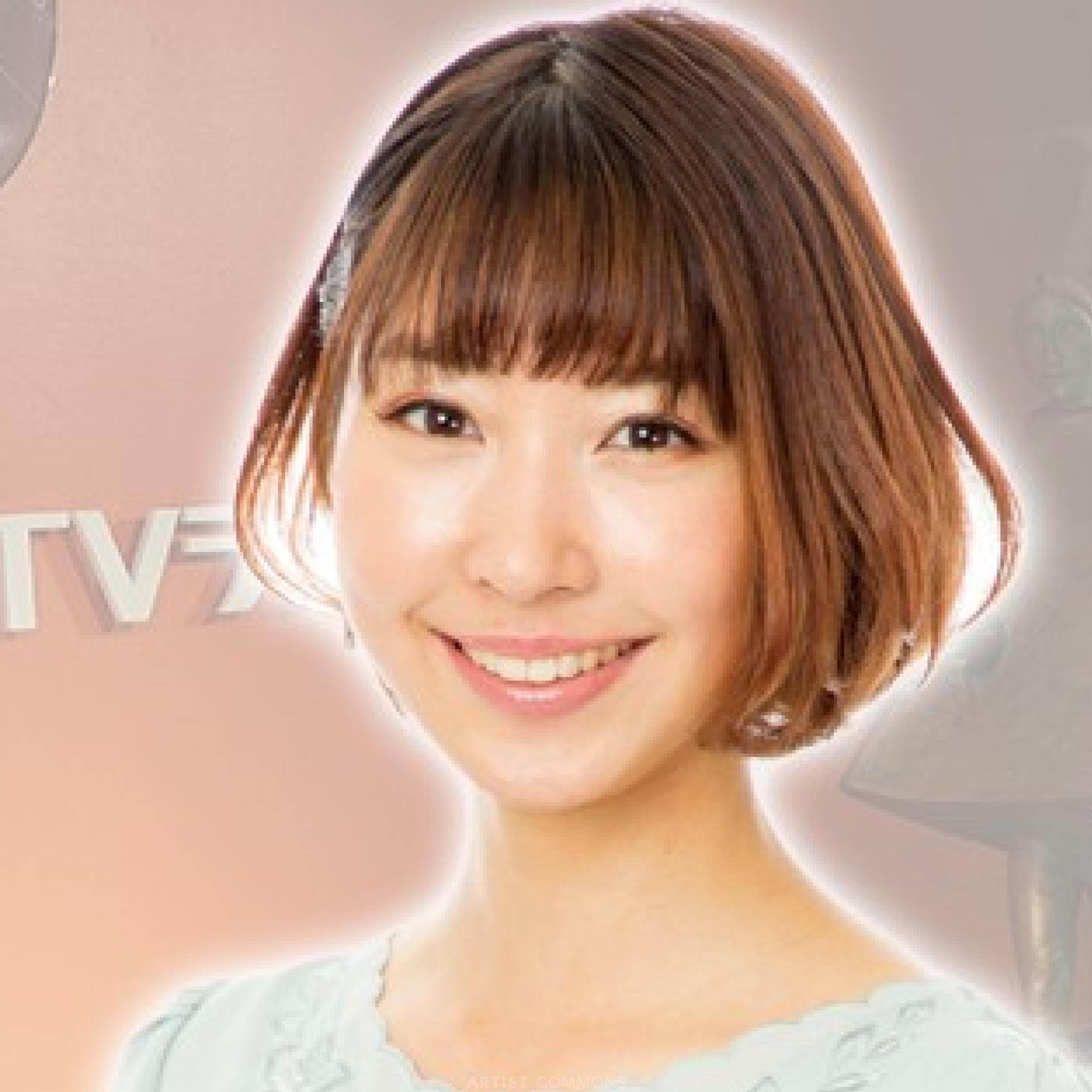 草野あずみ