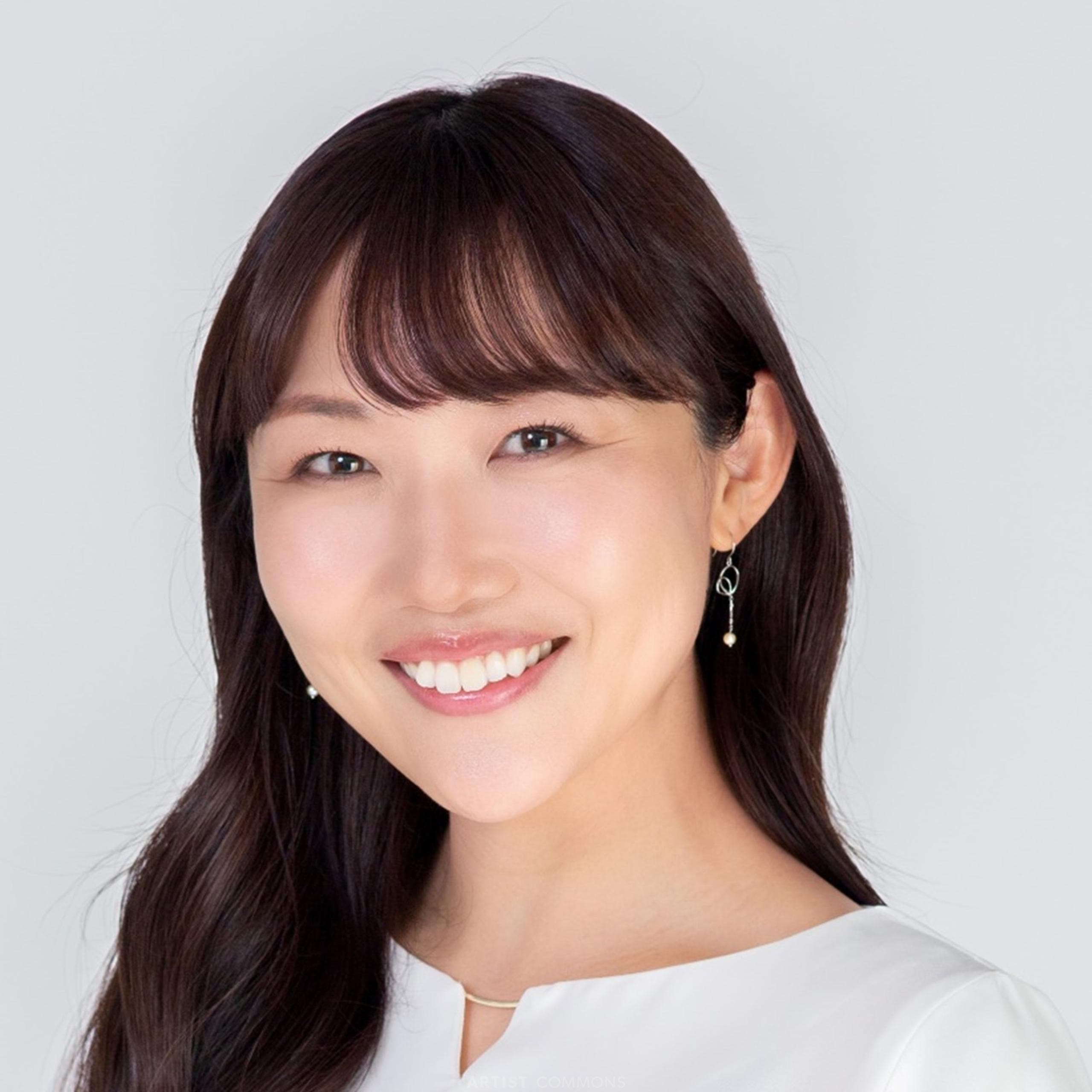 山口あや