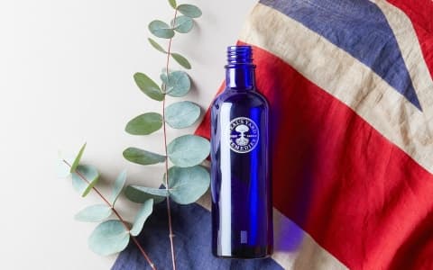 SUNDAY NEAL'S YARD LOUNGEのヘッダー画像